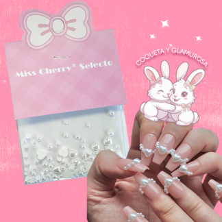 Medias perlas y corazones de perla bolsita